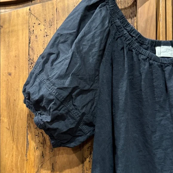 Universal Thread Elegant Black Puff Sleeve Top - Picture 3 of 6